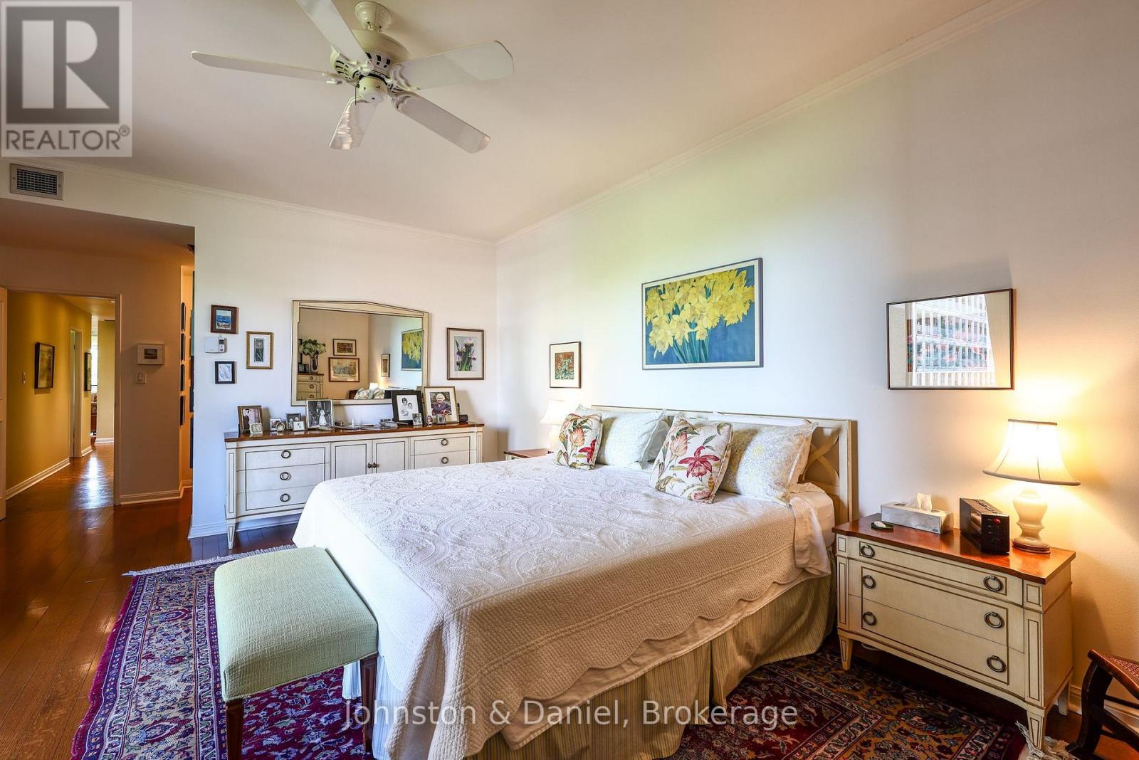 401 - 407 Walmer Road Property Photo 19