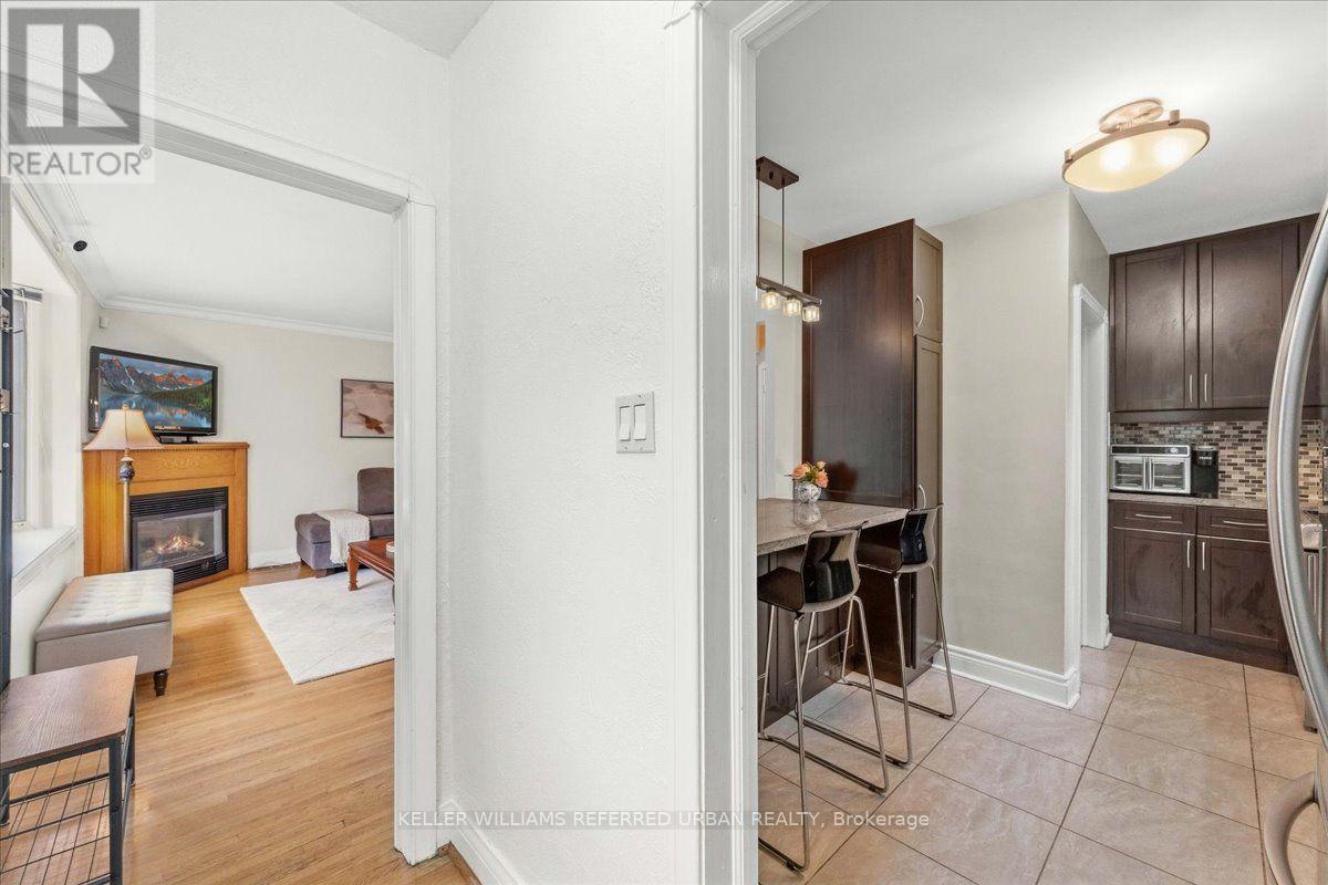 207 Elmhurst Avenue Property Photo 5