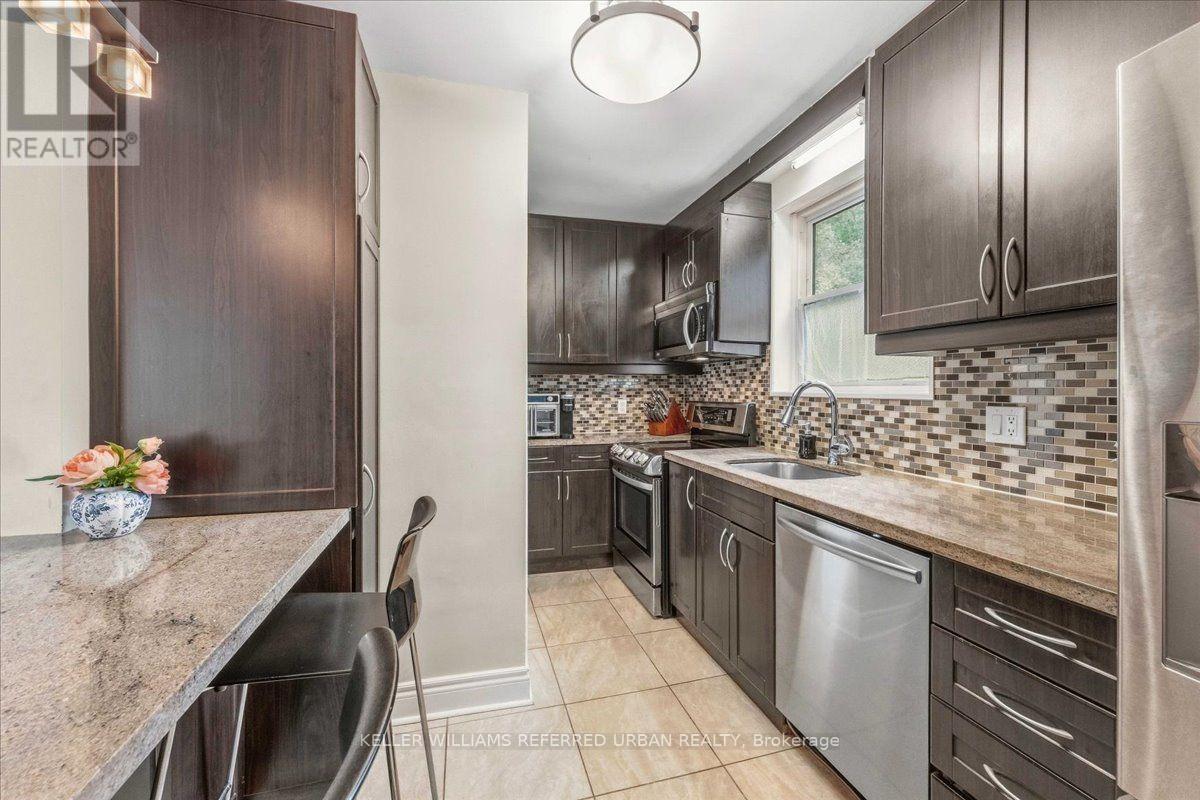 207 Elmhurst Avenue Property Photo 11