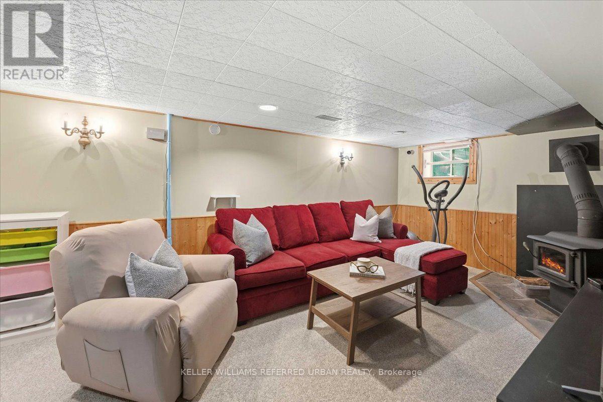 207 Elmhurst Avenue Property Photo 34