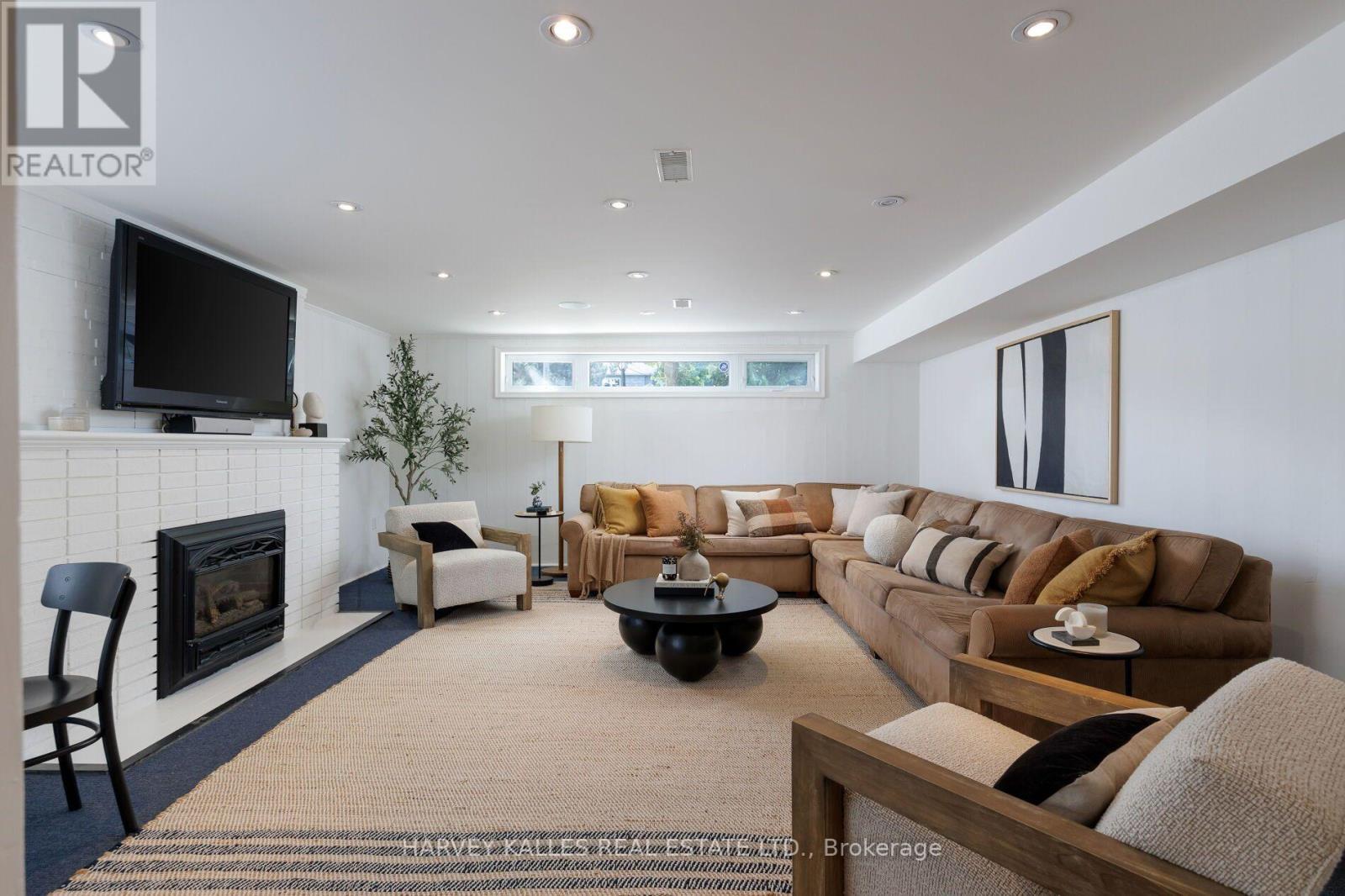 15 Moorehill Drive Property Photo 37