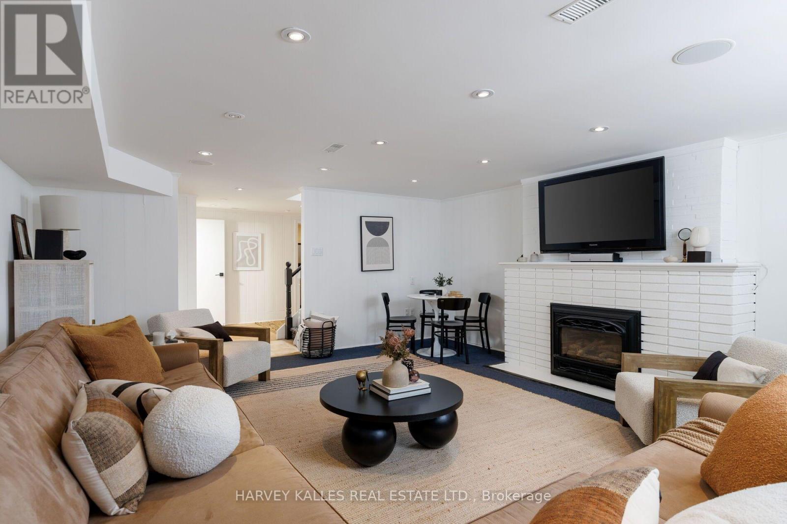 15 Moorehill Drive Property Photo 38