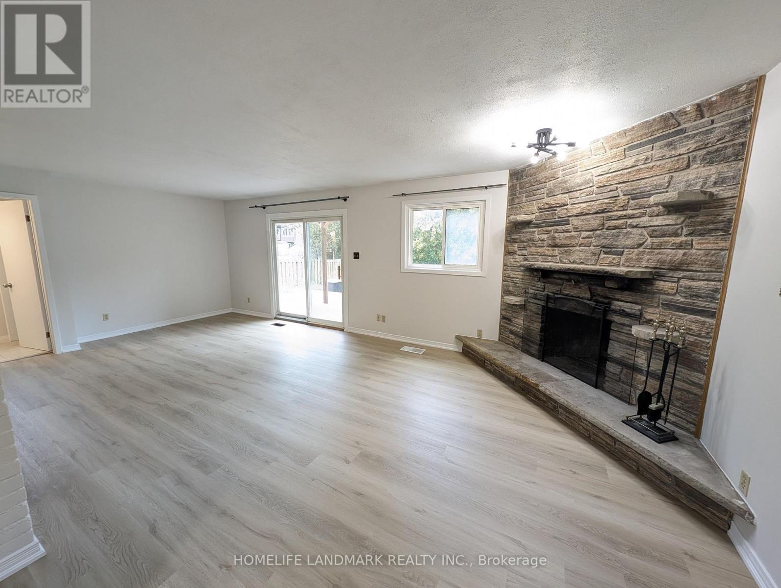 22 Threadneedle Crescent Property Photo 7