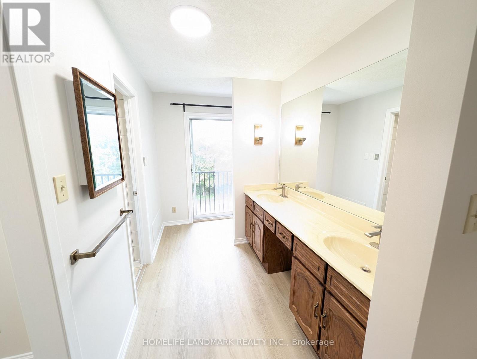 22 Threadneedle Crescent Property Photo 13