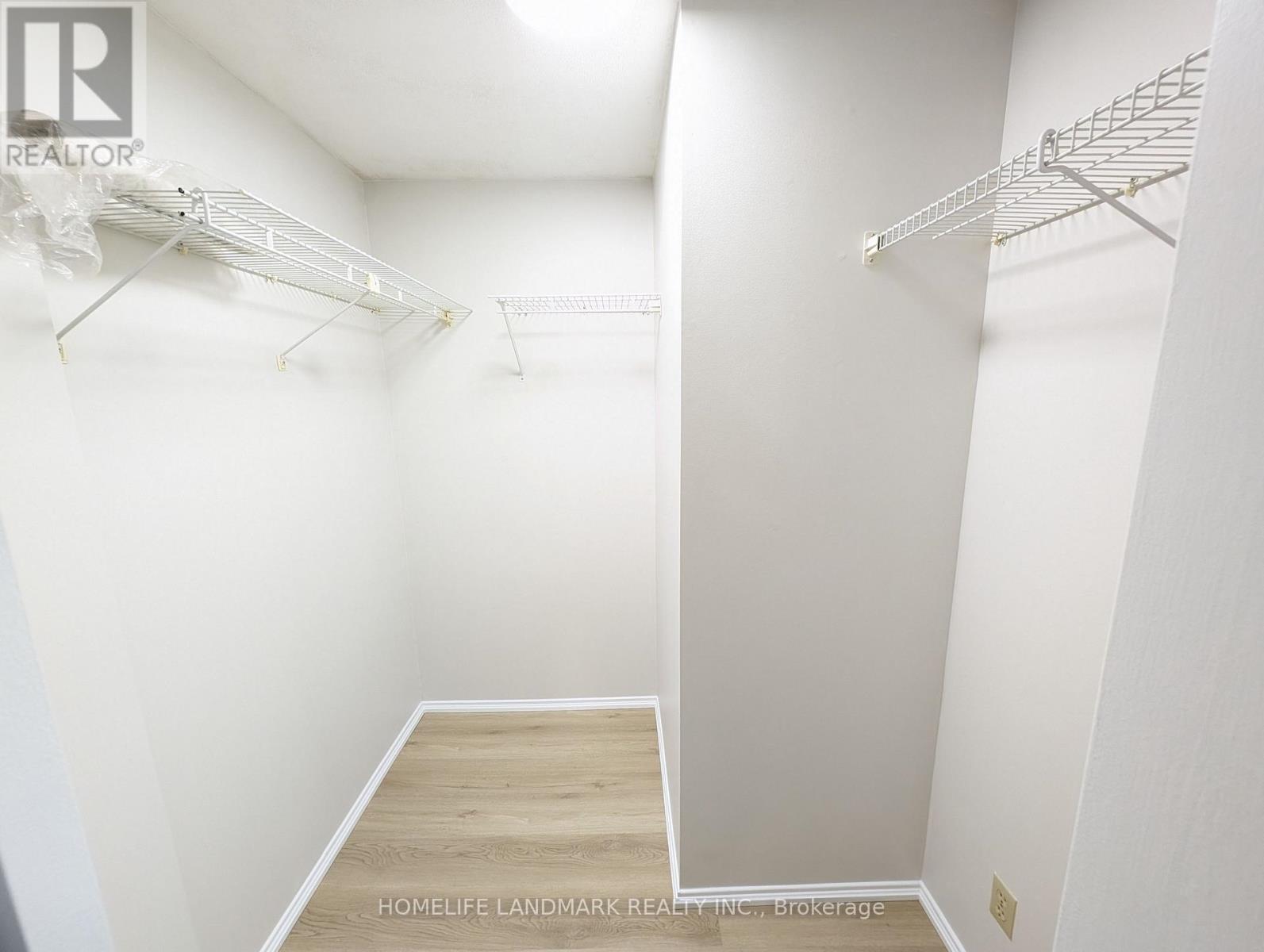 22 Threadneedle Crescent Property Photo 15
