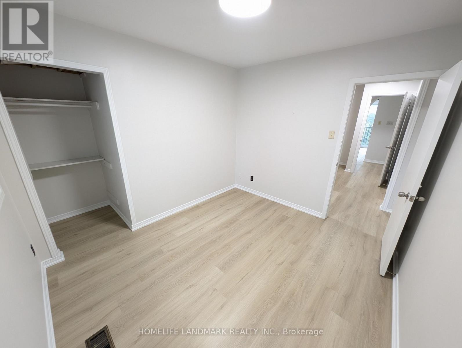 22 Threadneedle Crescent Property Photo 17