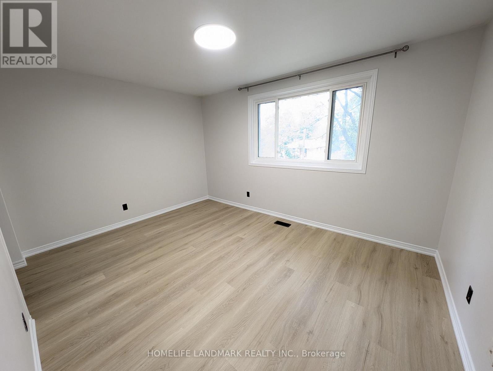 22 Threadneedle Crescent Property Photo 18