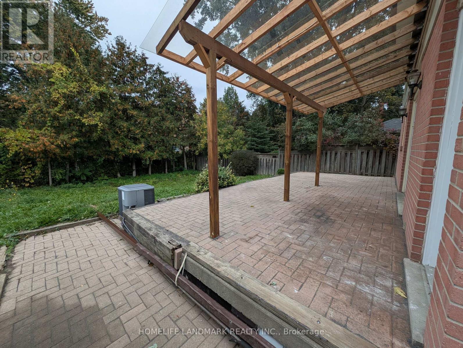 22 Threadneedle Crescent Property Photo 26