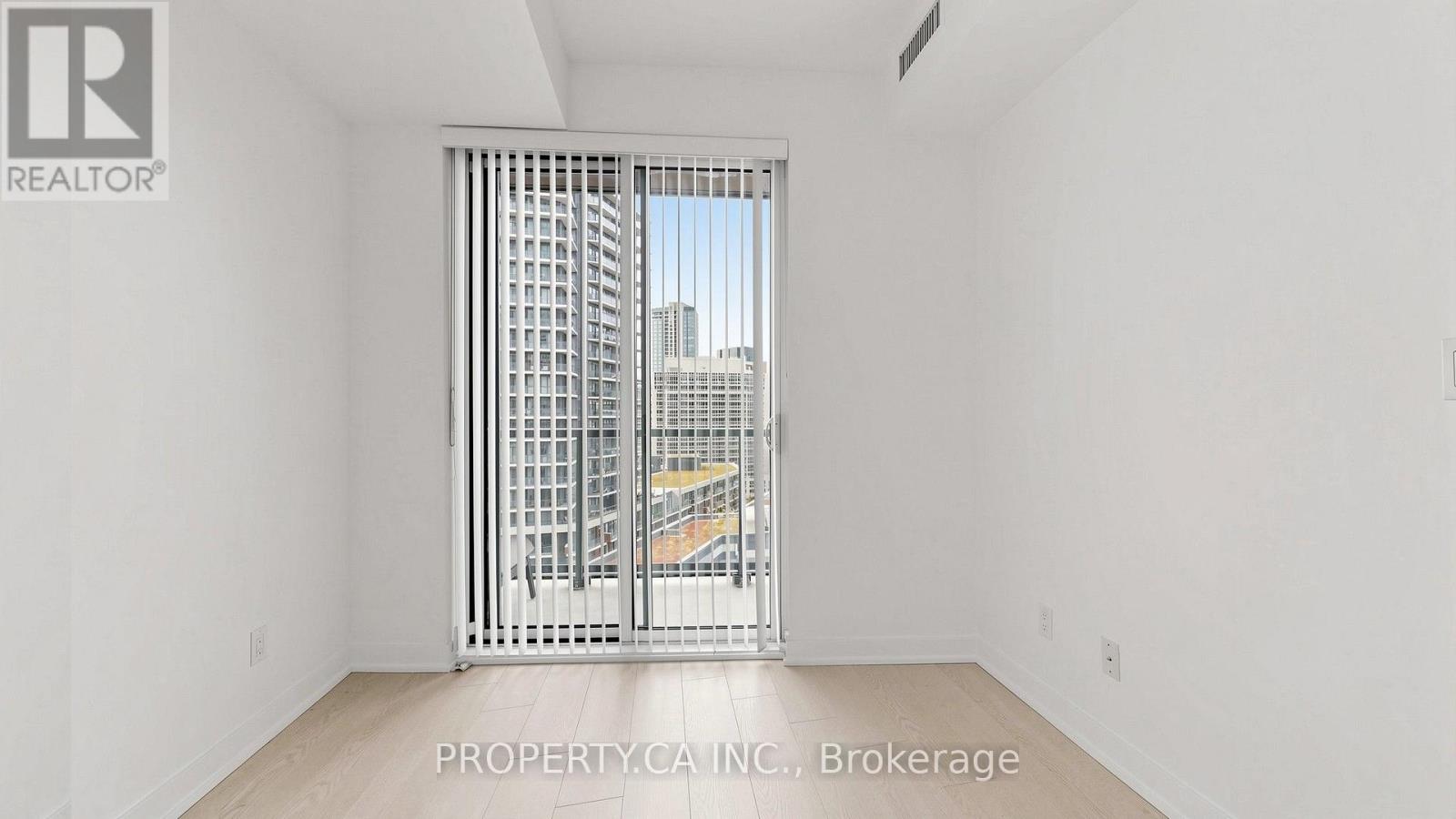 1202 - 20 Bruyeres Mews Property Photo 11