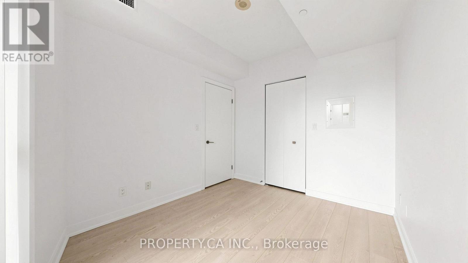 1202 - 20 Bruyeres Mews Property Photo 12
