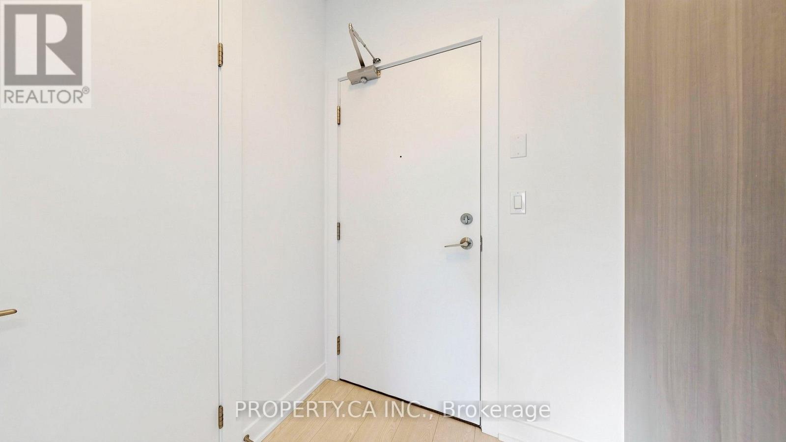 1202 - 20 Bruyeres Mews Property Photo 28