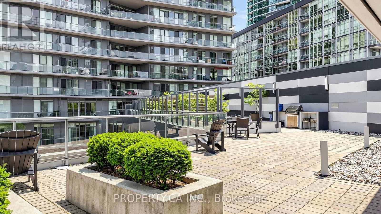 1202 - 20 Bruyeres Mews Property Photo 33