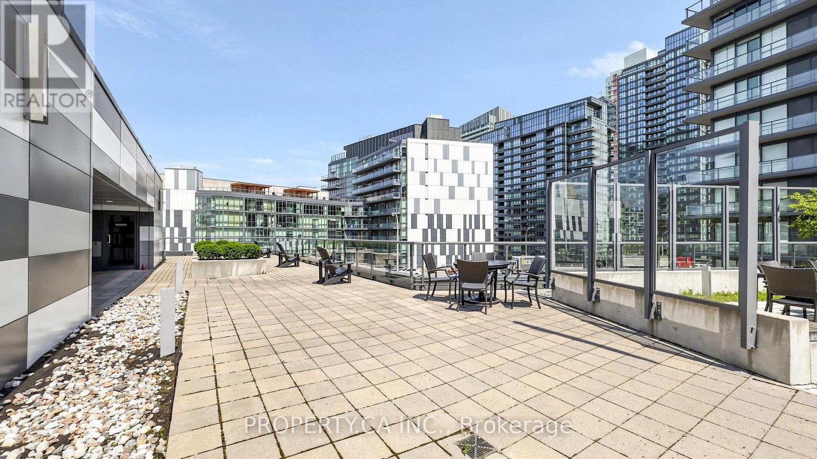 1202 - 20 Bruyeres Mews Property Photo 34