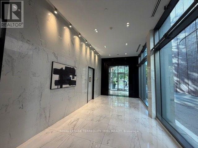 410 - 39 Brant Street Property Photo 2
