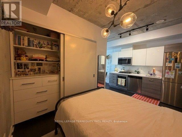 410 - 39 Brant Street Property Photo 12