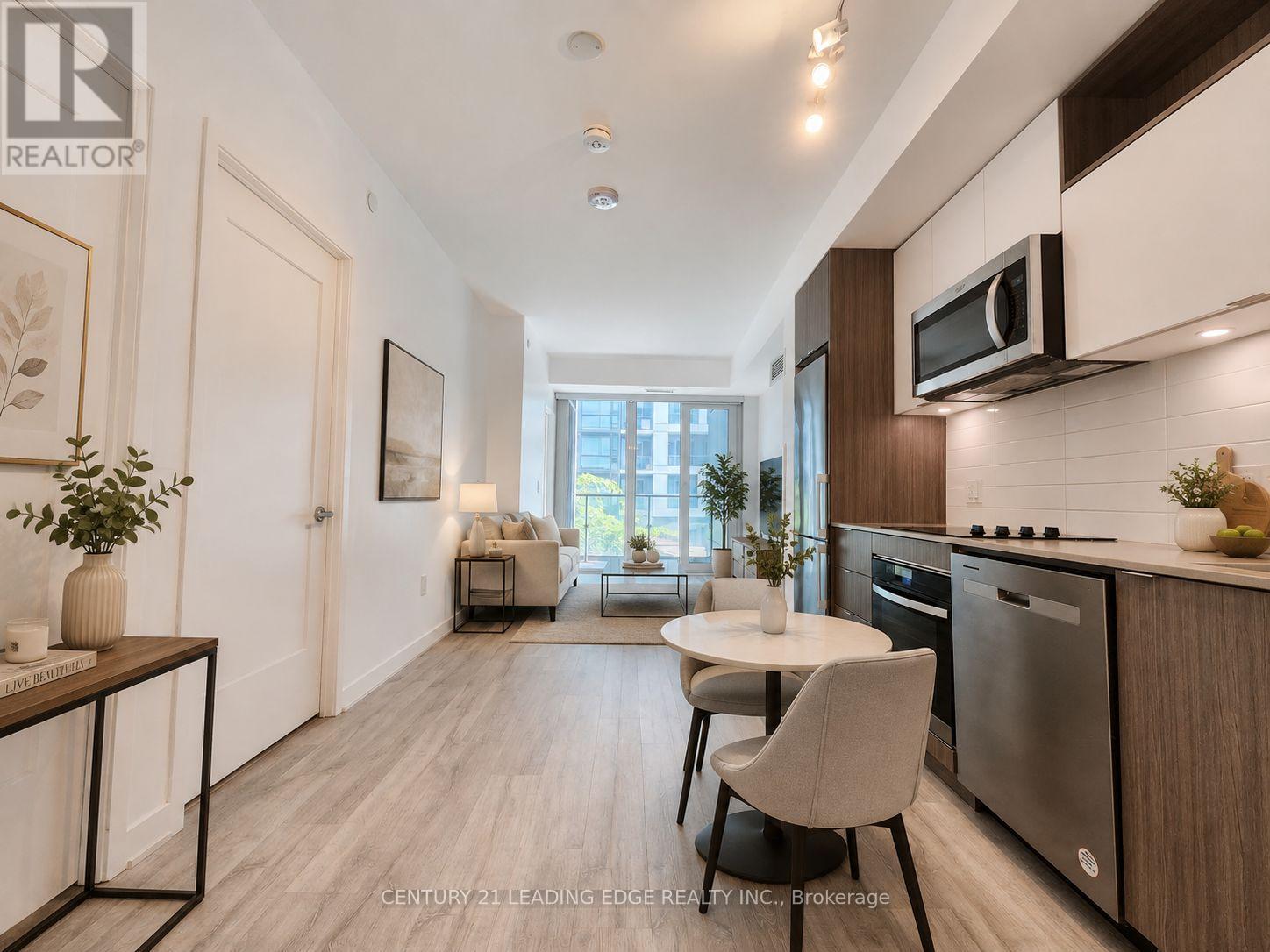 1243 - 135 Lower Sherbourne Street Property Photo 3