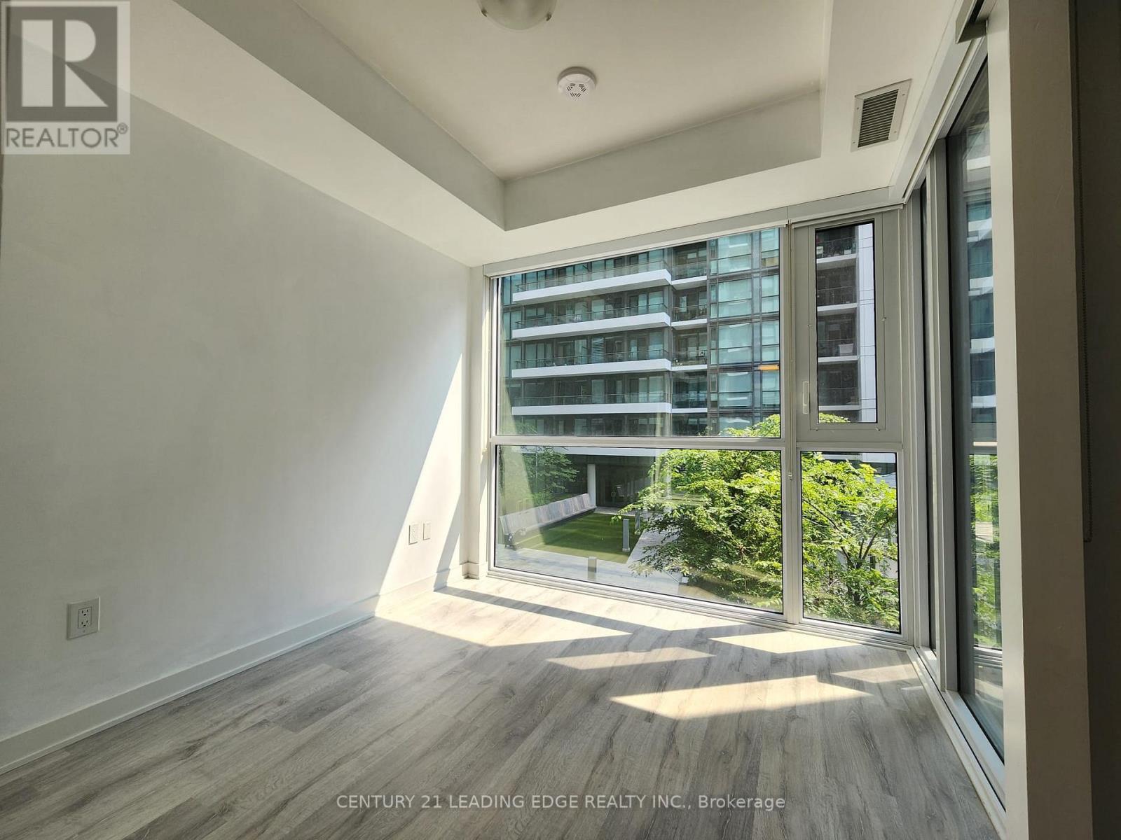 1243 - 135 Lower Sherbourne Street Property Photo 14