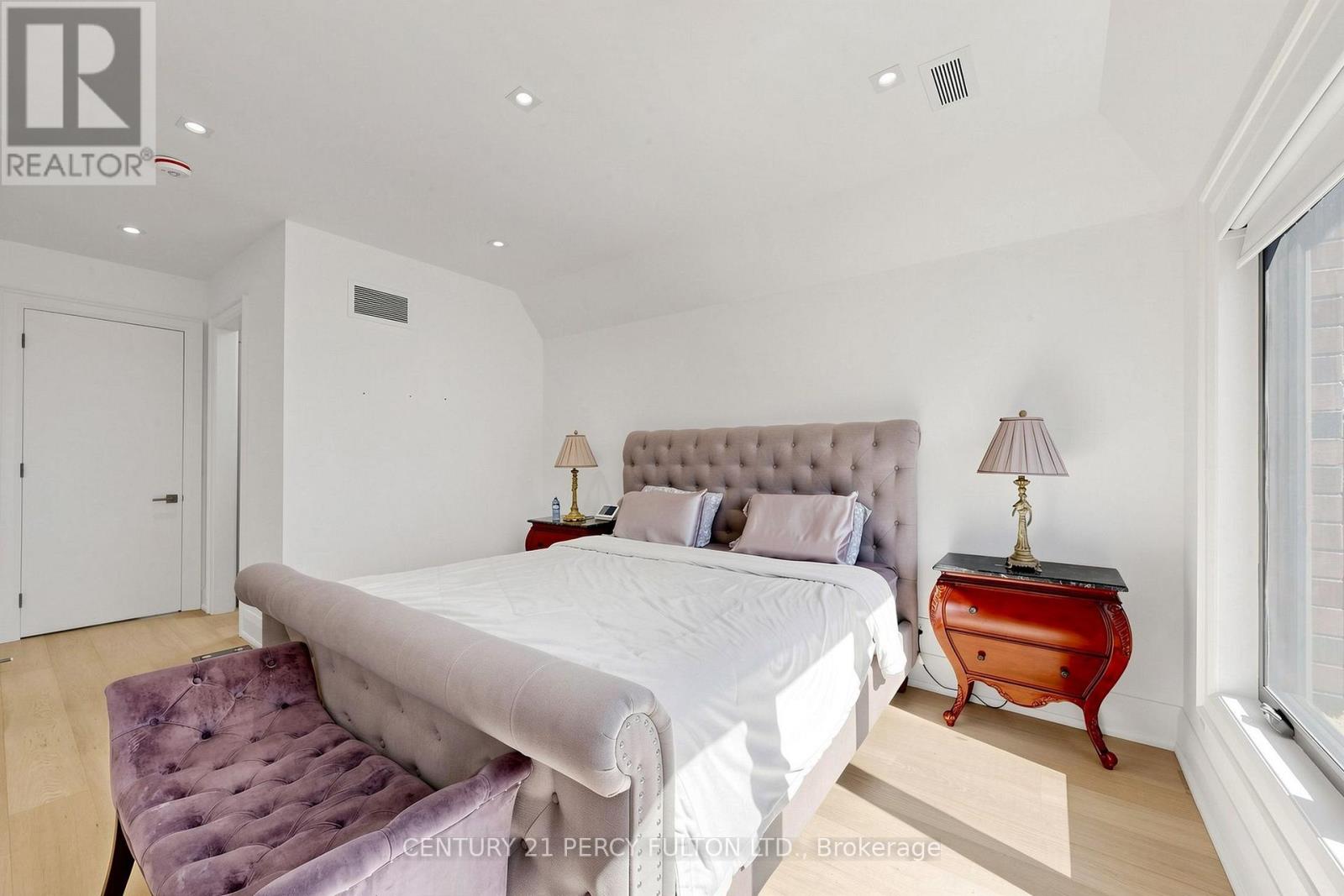171 Elmwood Avenue Property Photo 26