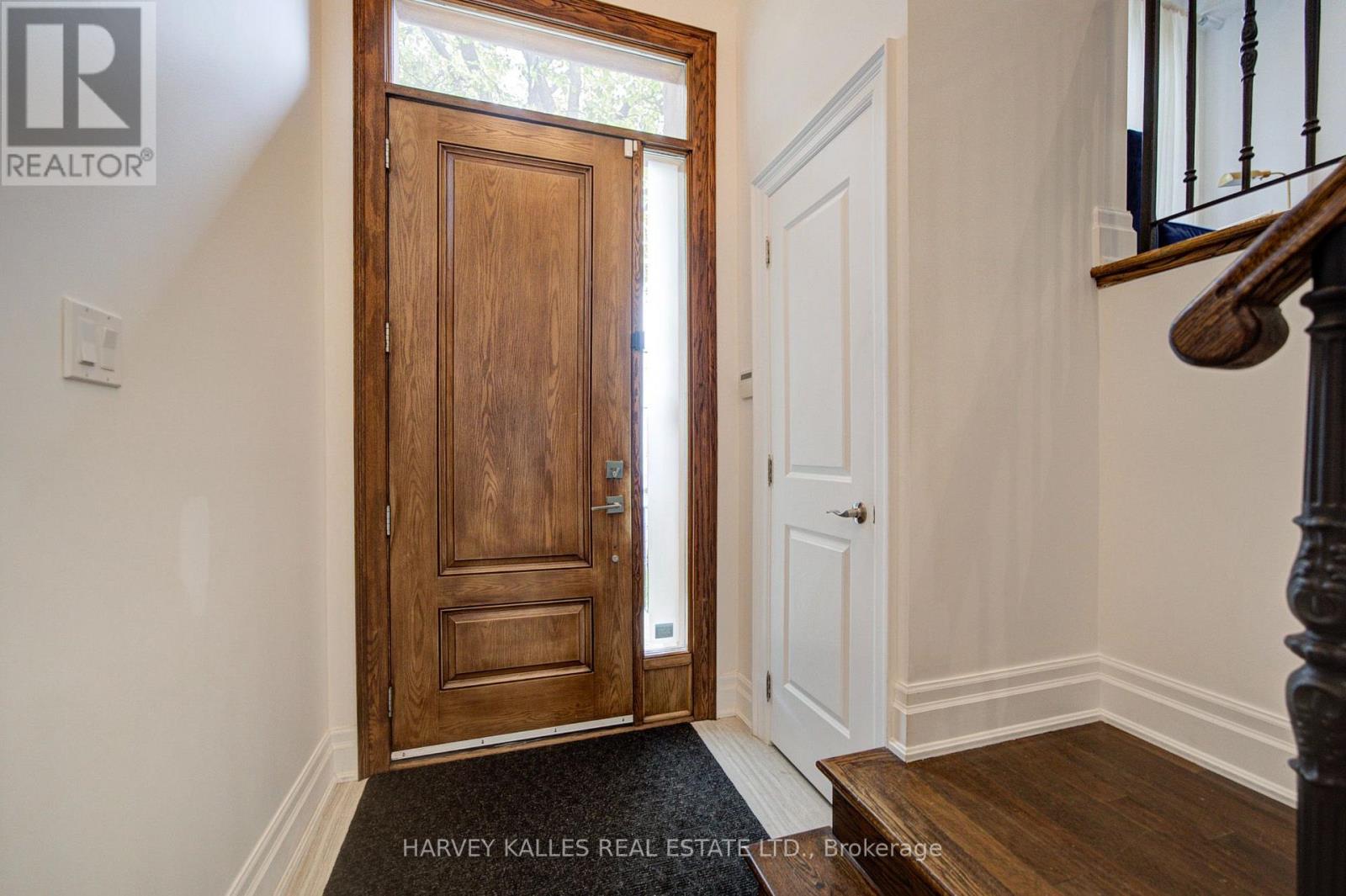 328 Douglas Avenue Property Photo 4