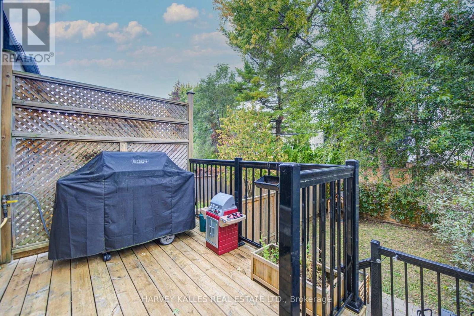 328 Douglas Avenue Property Photo 42