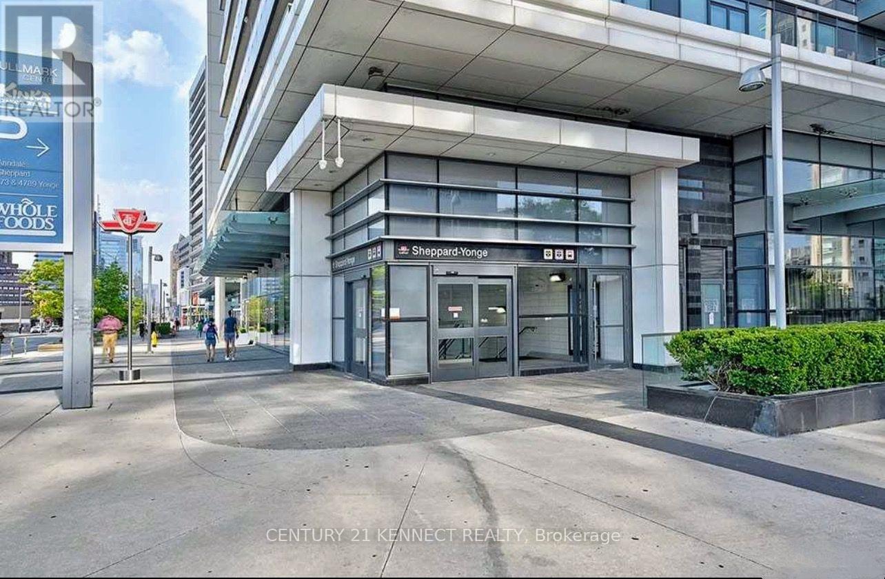 1005 - 2 Anndale Drive Property Photo 24