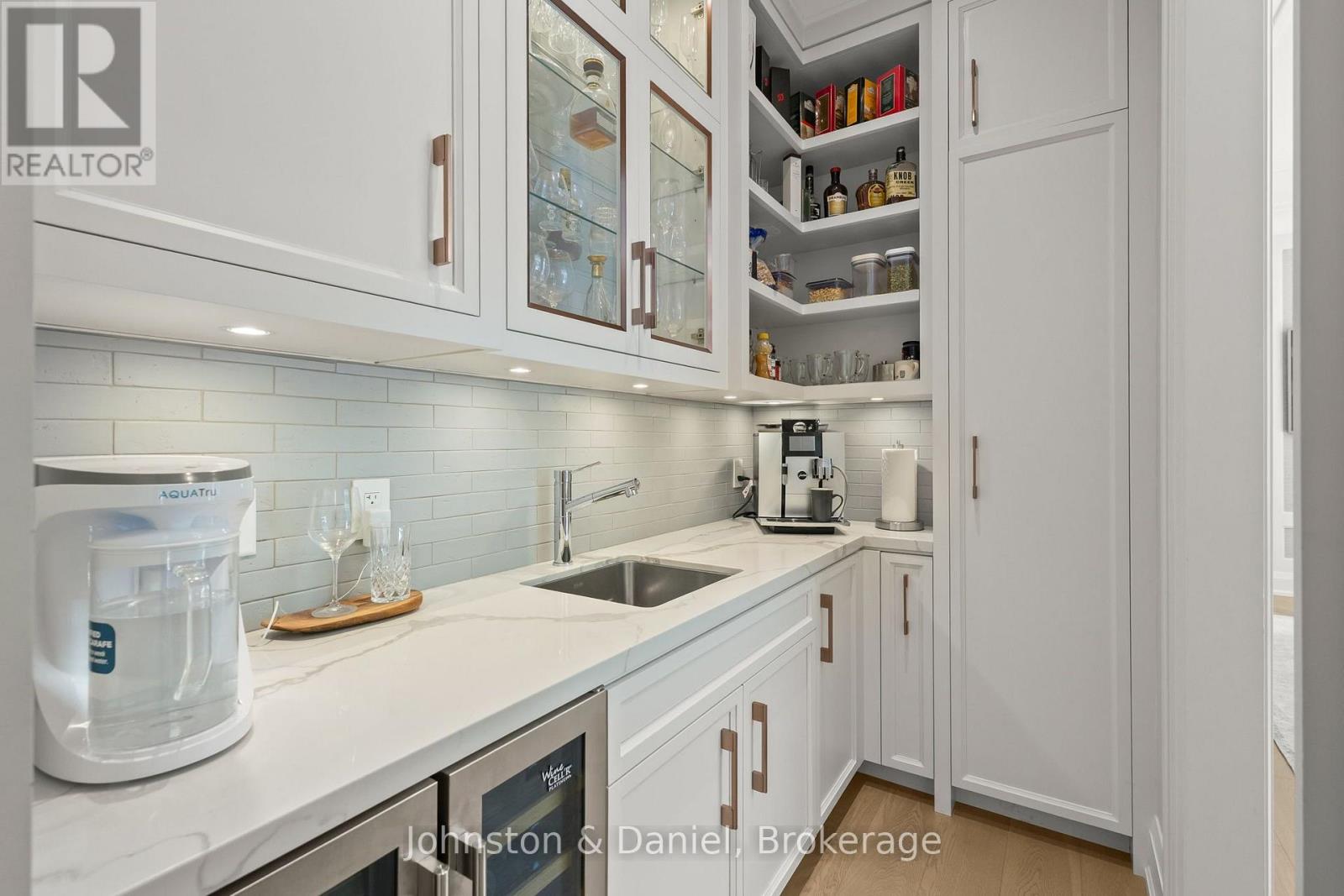 5 Pine Forest Road Property Photo 12