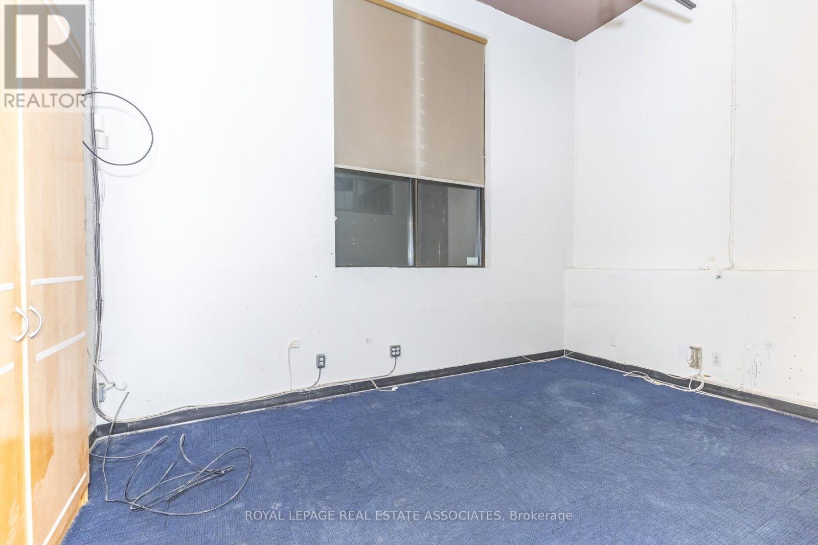Unit A - 381 Richmond Street E Property Photo 6