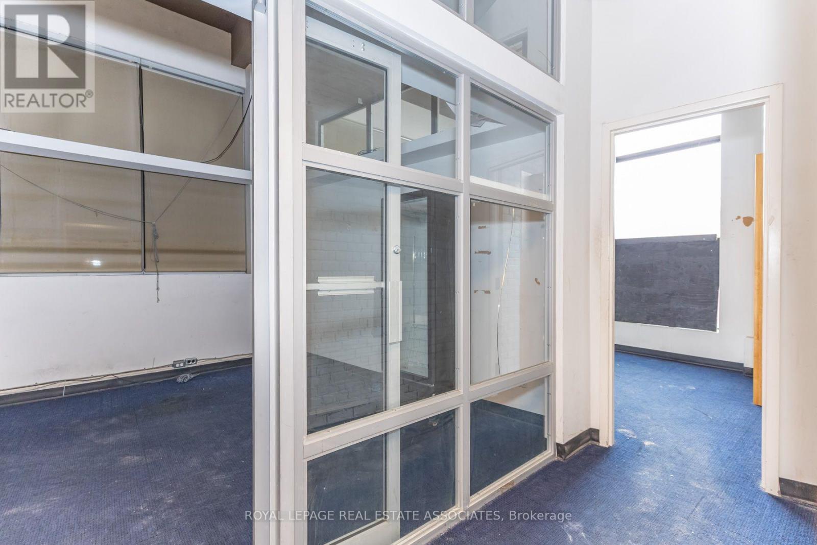 Unit A - 381 Richmond Street E Property Photo 10