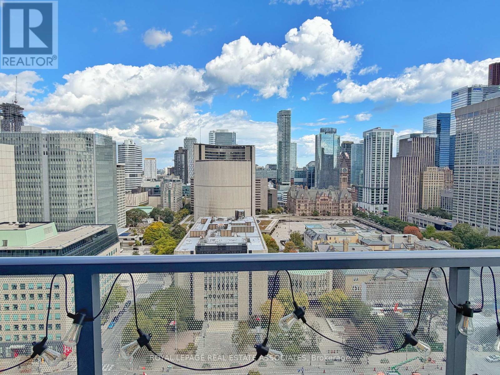 2308 - 210 Simcoe Street Property Photo 6