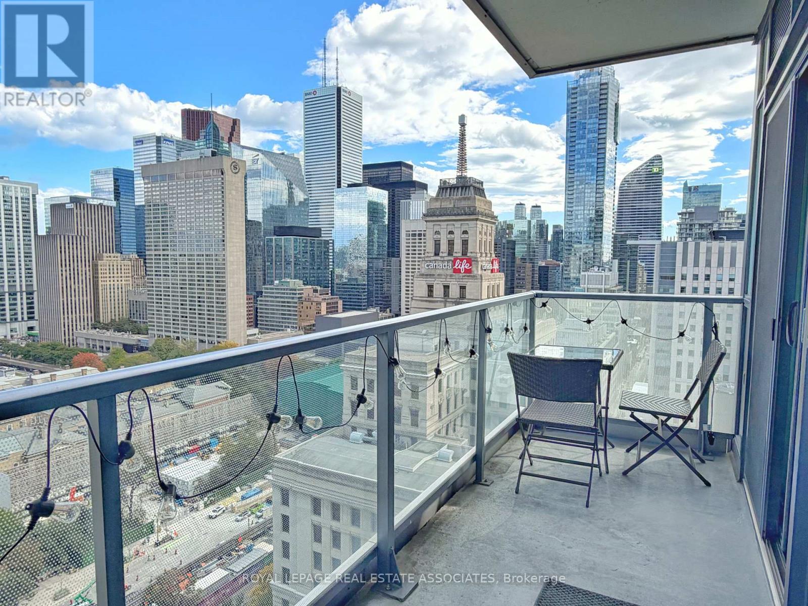 2308 - 210 Simcoe Street Property Photo 7