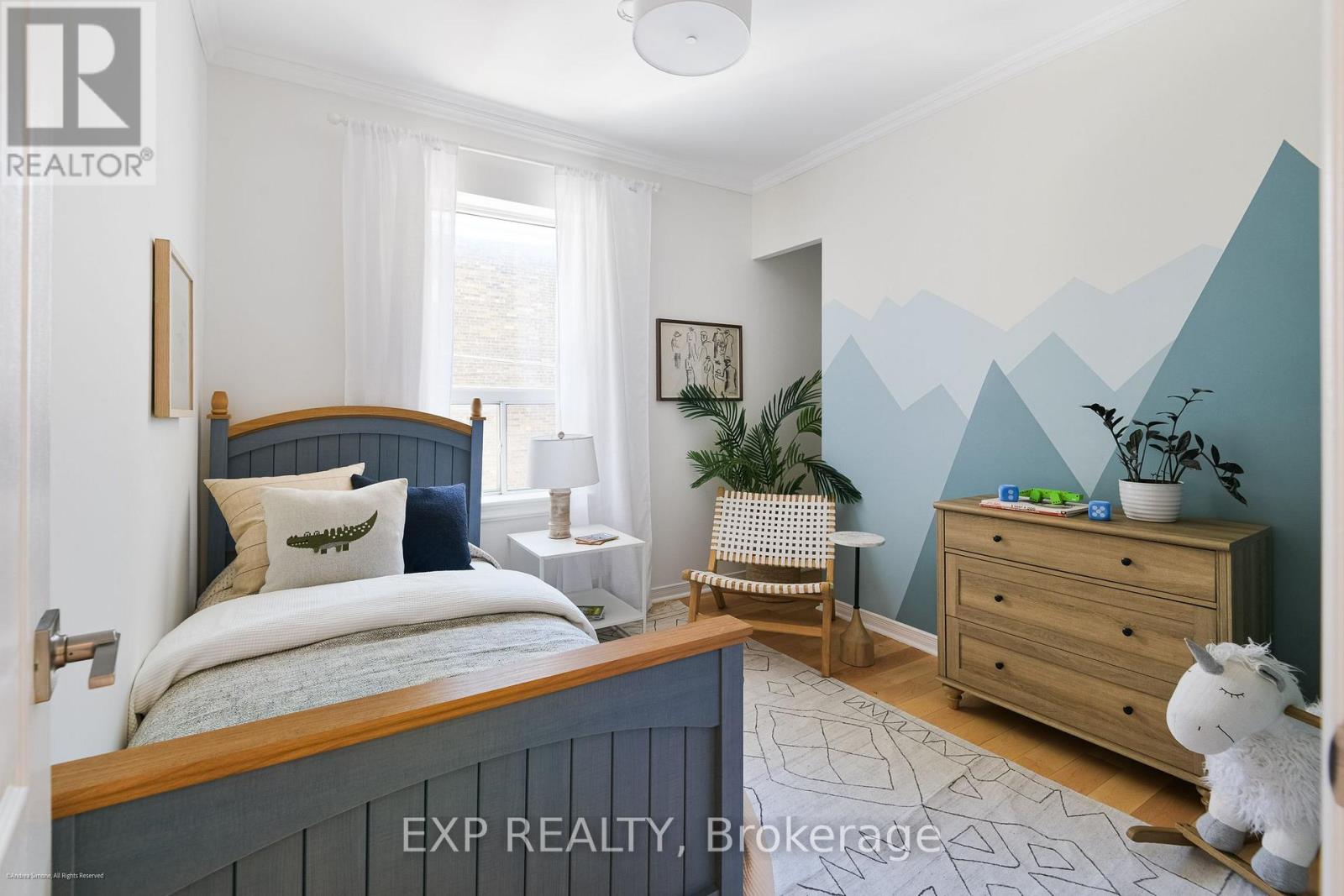 6 Louise Avenue Property Photo 17