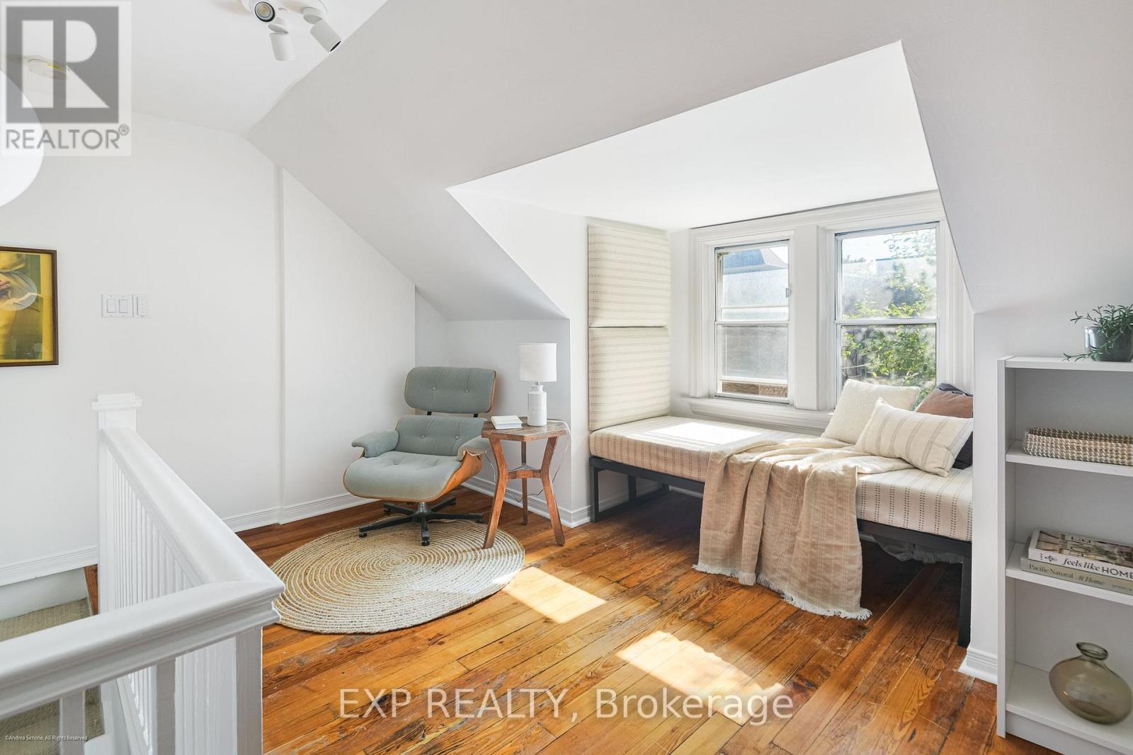 6 Louise Avenue Property Photo 23