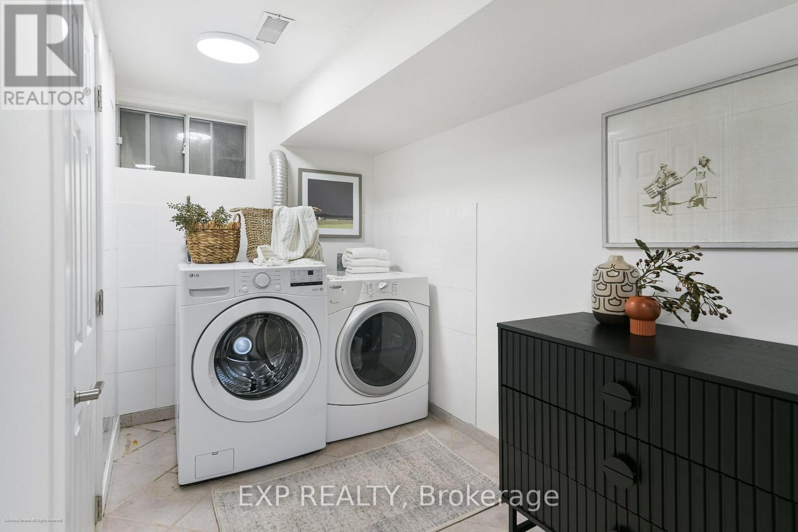 6 Louise Avenue Property Photo 28