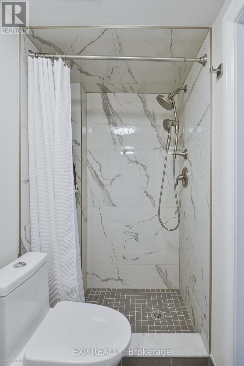 6 Louise Avenue Property Photo 30