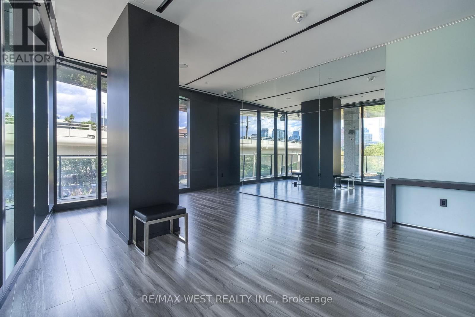 1002 - 21 Lawren Harris Square Property Photo 36