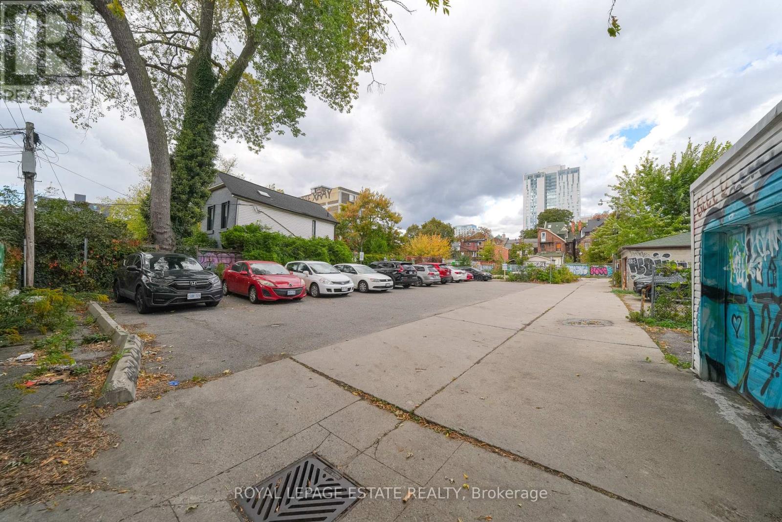 114 Baldwin Street Property Photo 6