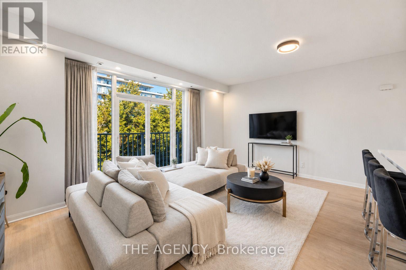 667 - 38 Stadium Road Property Photo 3