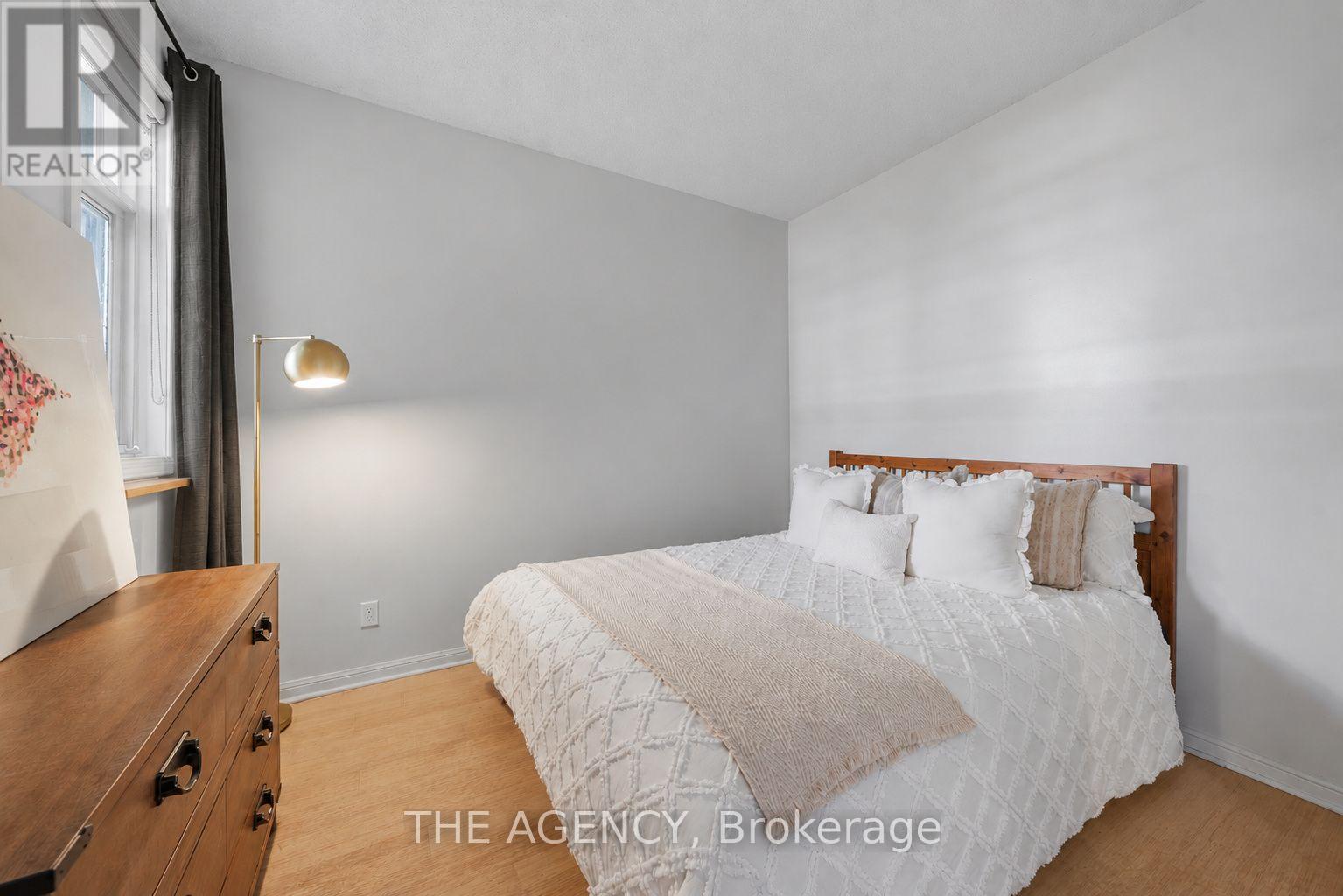667 - 38 Stadium Road Property Photo 9