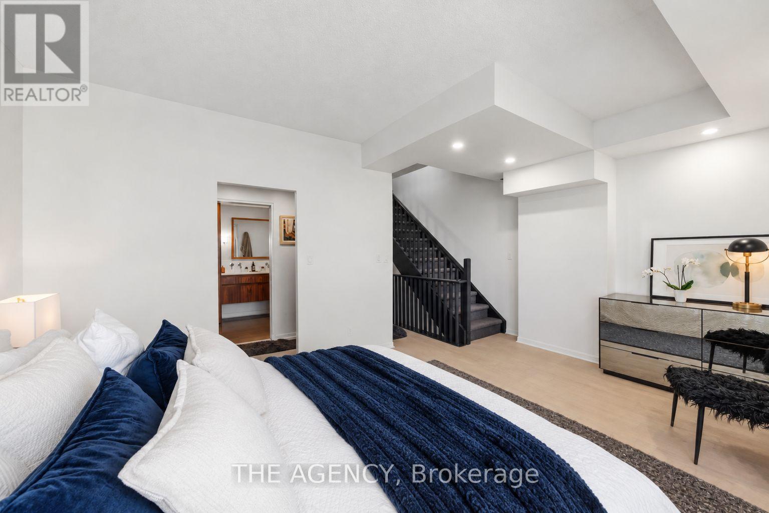 667 - 38 Stadium Road Property Photo 14