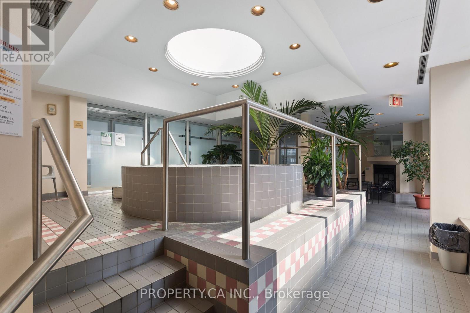 601 - 25 Maitland Street Property Photo 20