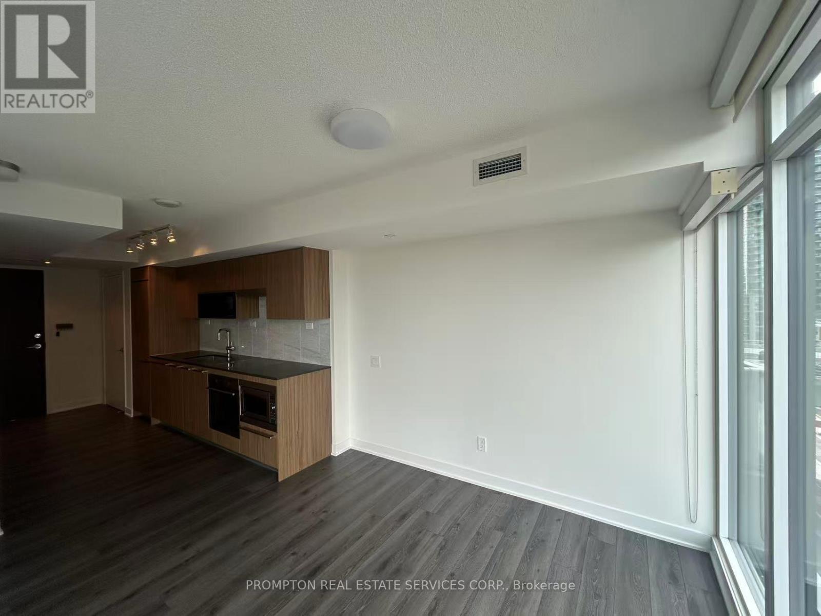 703 - 80 Queens Wharf Road Property Photo 12