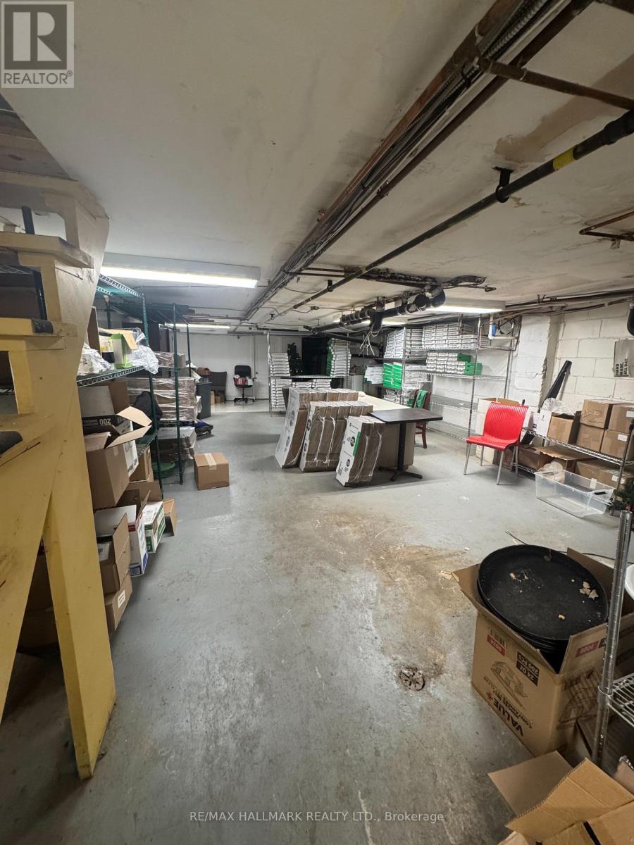 4920 Yonge Street Property Photo 7