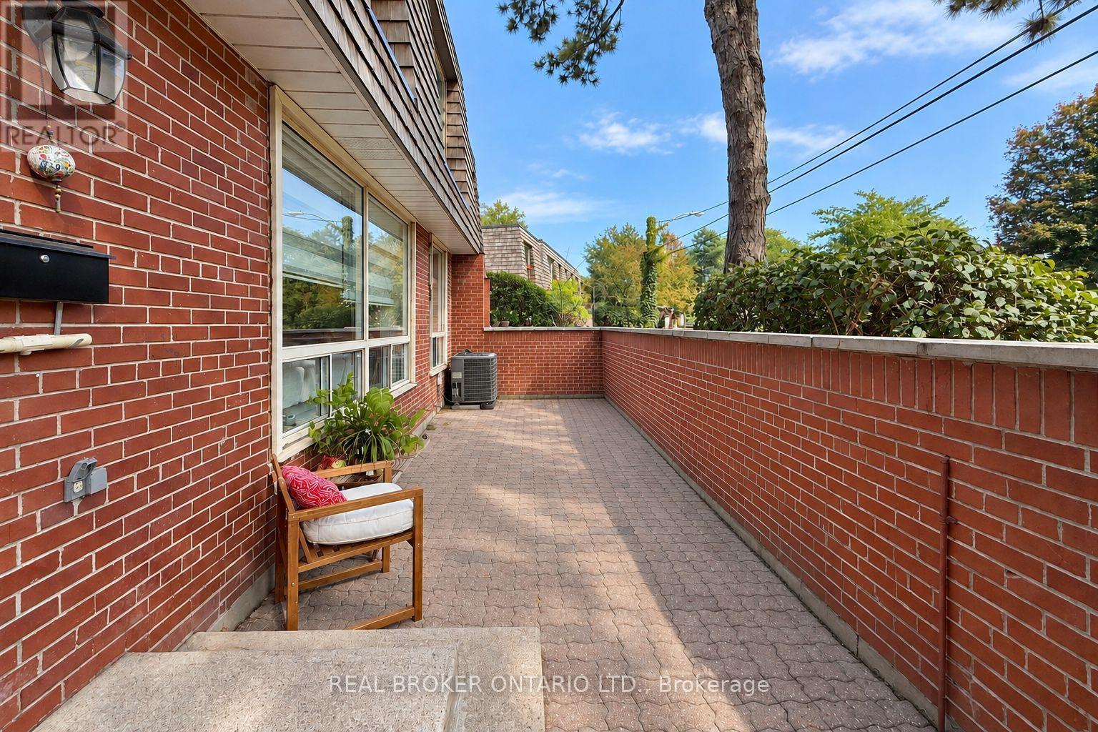 3 - 69 Upper Canada Drive Property Photo 4