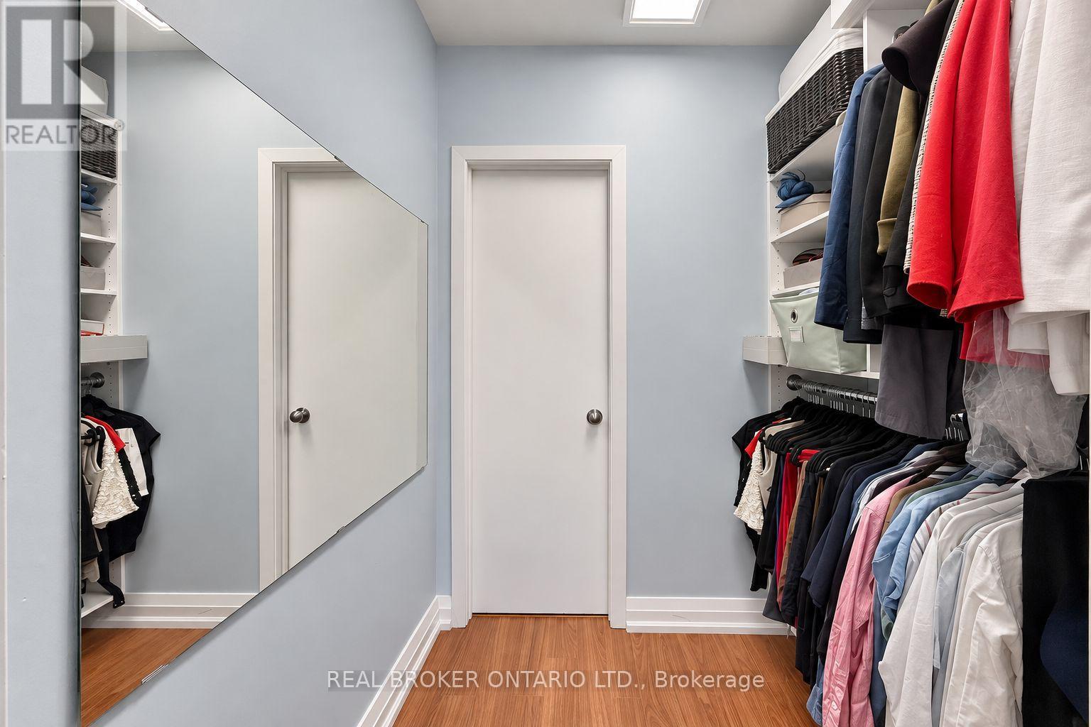 3 - 69 Upper Canada Drive Property Photo 23