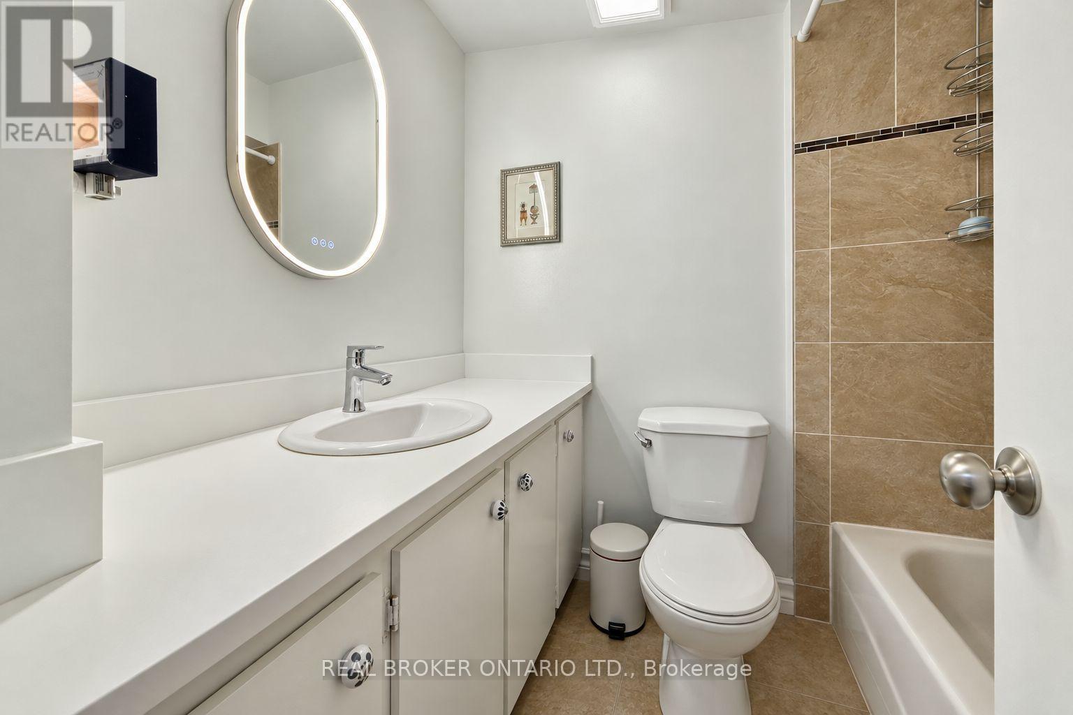 3 - 69 Upper Canada Drive Property Photo 24