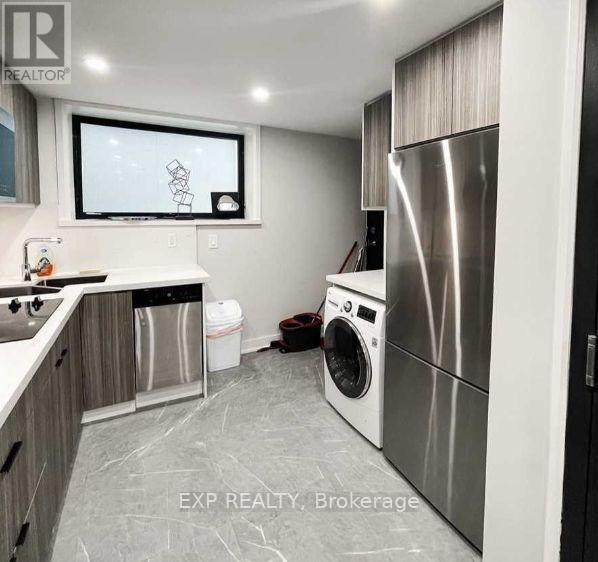 4 - 271 Ontario Street Property Photo 6
