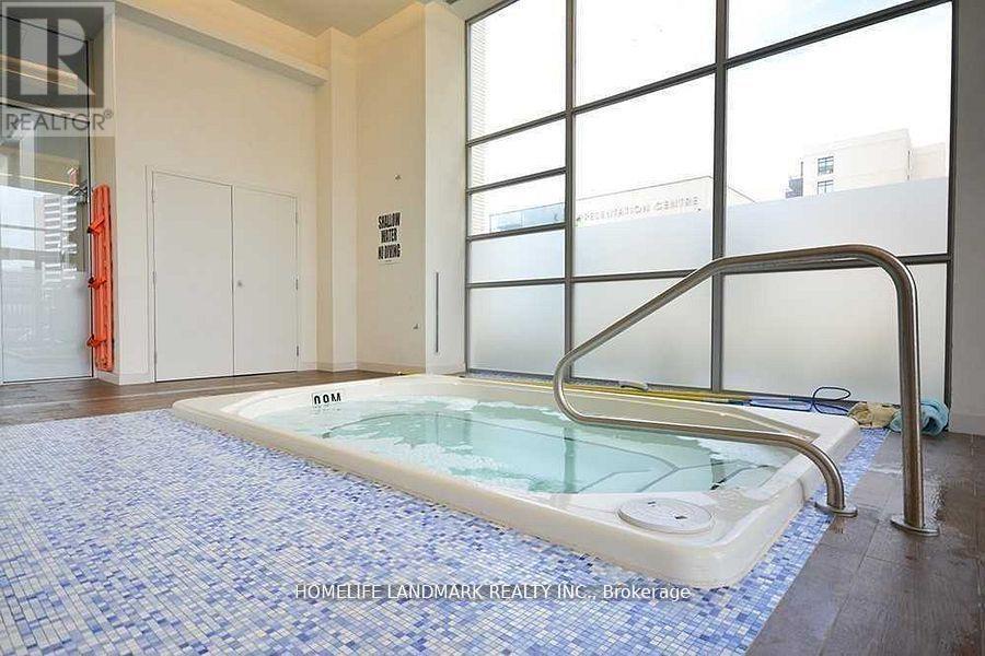 # 2402 - 70 Forest Manor Road Property Photo 21