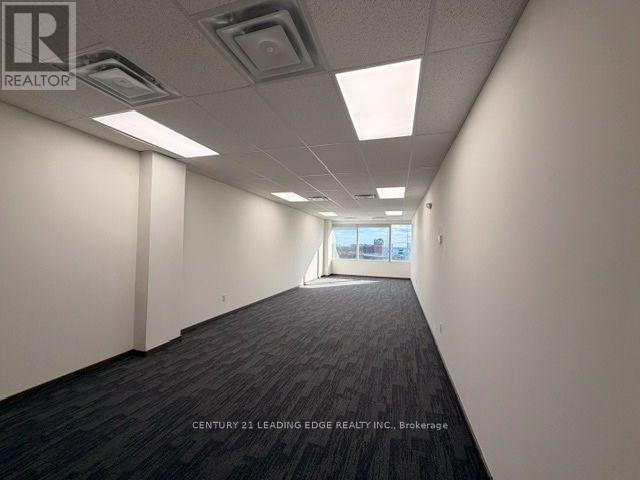 722 - 105 Gordon Baker Rd Road Property Photo 4