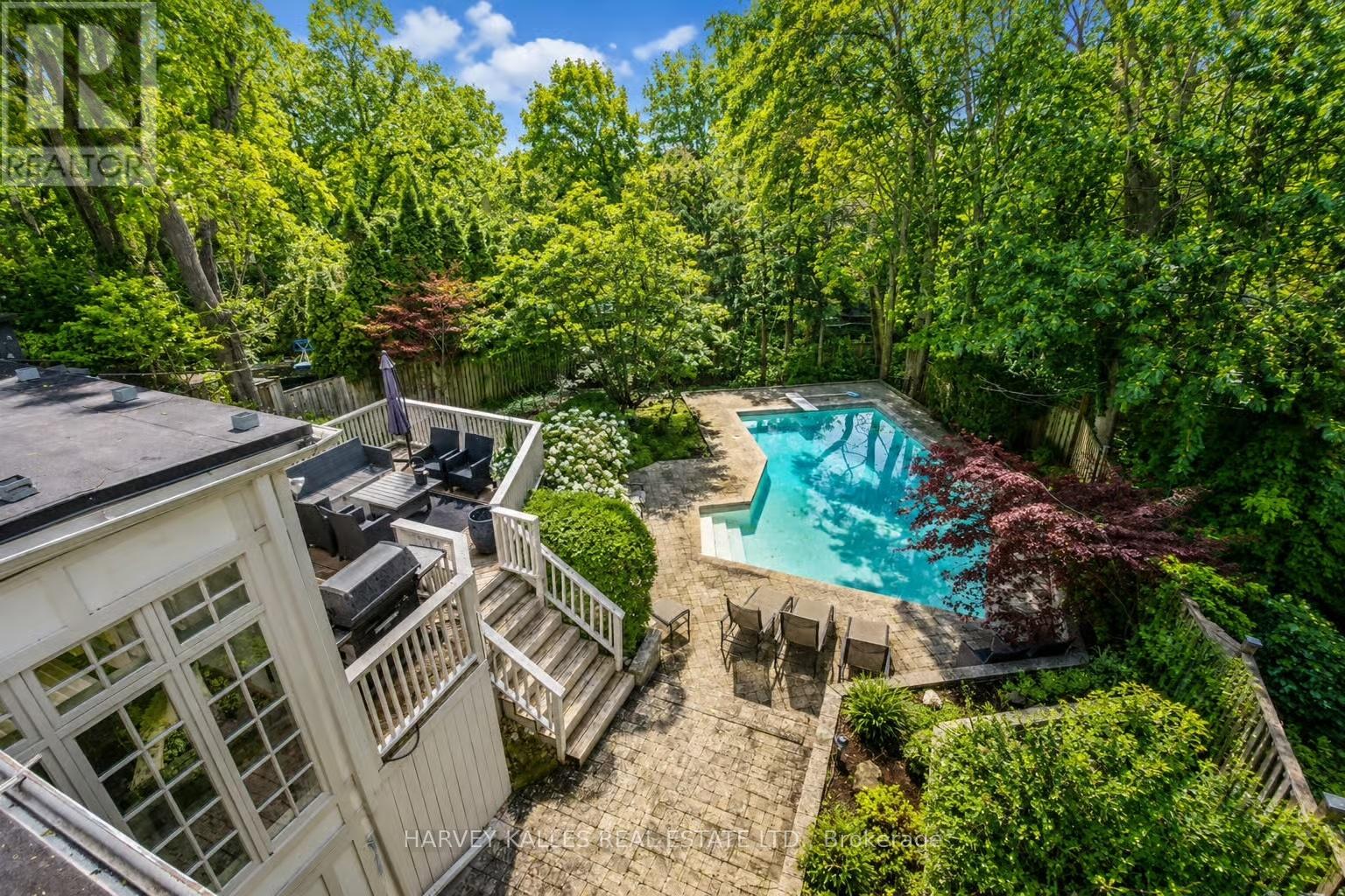 141 Old Forest Hill Road Property Photo 3
