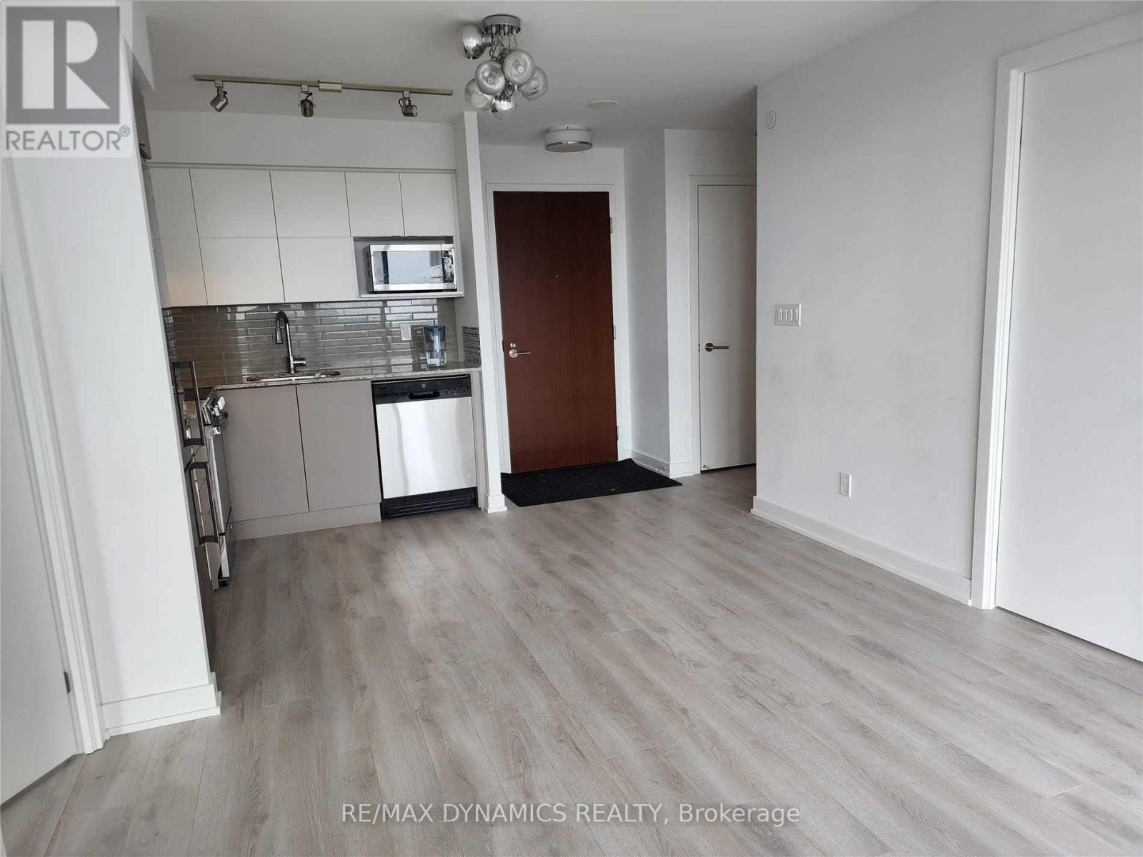 1002 - 120 Varna Drive Property Photo 4